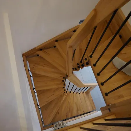 Апартаменты Loft Sierroz Экс-ле-Бен