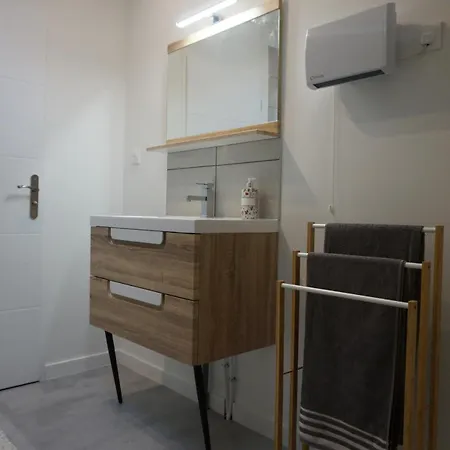 Апартаменты Loft Sierroz Экс-ле-Бен